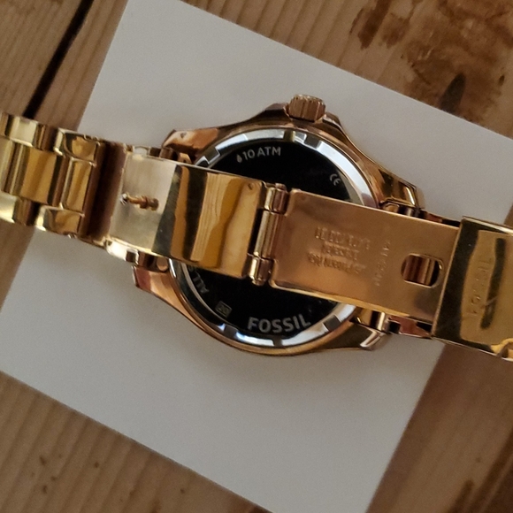 Fossil Watch - Picture 5 of 6